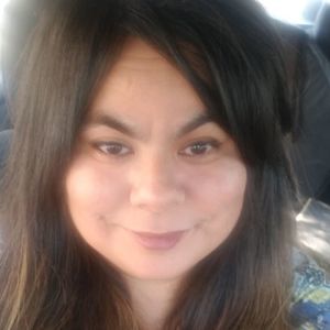 Meet your Posher, Gaby